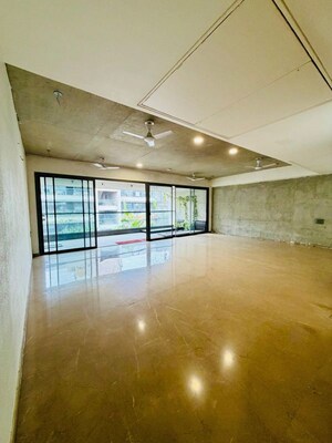 Room in 3 BHK Builder Floor at C P Nagar 1 – for Sale