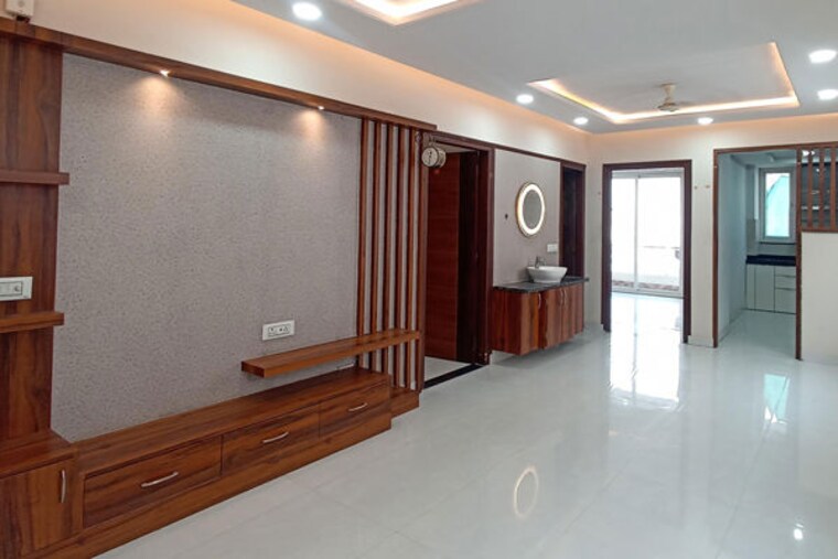 Room, janakpuri 3 Bedroom 100 Sq.Ft. Apartment In Janakpuri Delhi 10736038