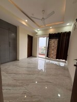 3 BHK 1600 Sq.Ft. Builder Floor in Sector 17