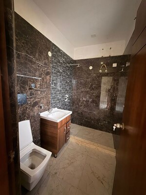 Bathroom in 3 BHK Builder Floor at Sector 17 – for Rent