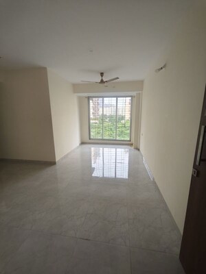 Room in 2 BHK Apartment at Rudra Regency, Kharghar – for Rent