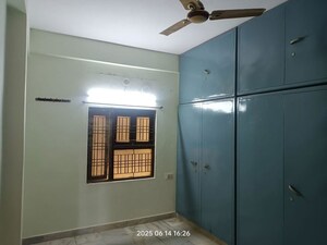 Room in 2 BHK Apartment at Chilakalguda – for Rent