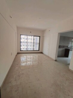 2 BHK Apartment For Rent in Vardhman Grandeur