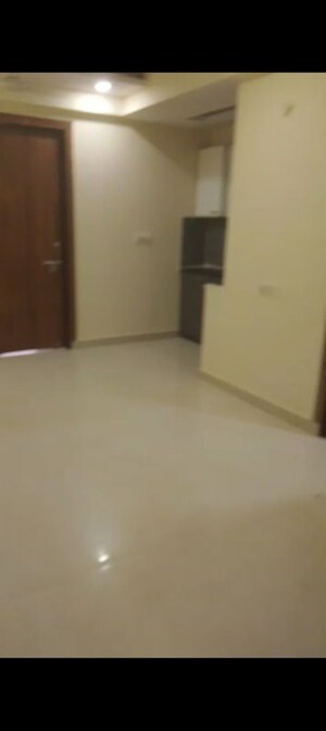 2 BHK Builder Floor For Rent in Krystal Homes, Sector 1 Greater Noida