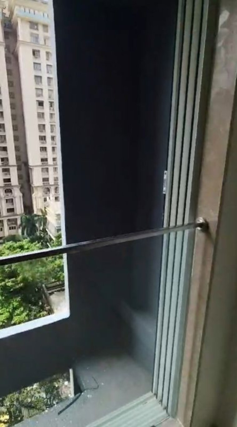 Balcony, dosti-lotus 2 Bedroom 775 Sq.Ft. Apartment In Wadala Mumbai 10736049