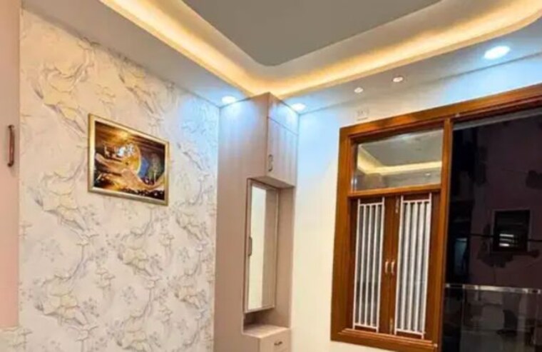 Bedroom, janakpuri 4 Bedroom 200 Sq.Yd. Apartment In Janakpuri Delhi 10736163