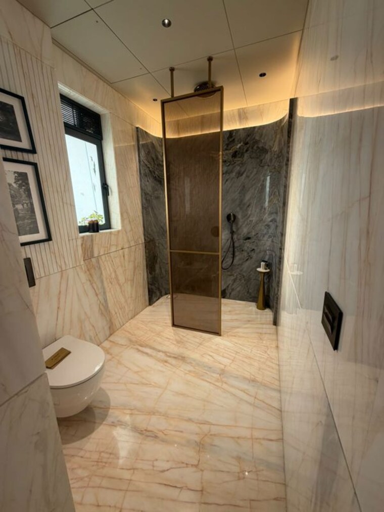 Bathroom, matunga east 3 Bedroom 1496 Sq.Ft. Apartment In Matunga East Mumbai 10736072