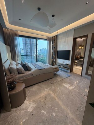 Bedroom in 3 BHK Apartment at Matunga East – for Sale