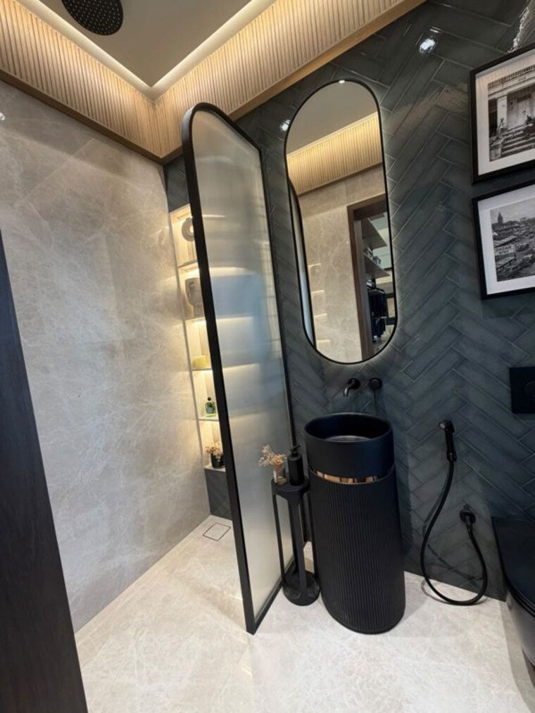 Bathroom, matunga east 3 Bedroom 1496 Sq.Ft. Apartment In Matunga East Mumbai 10736072