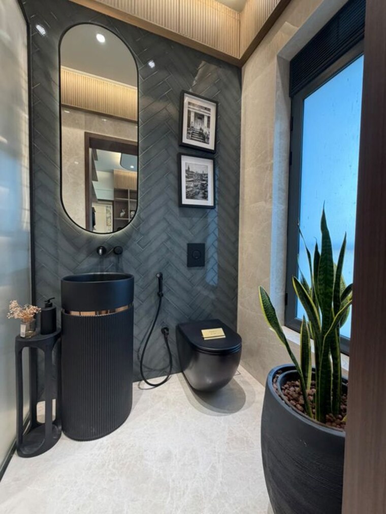Bathroom, matunga east 3 Bedroom 1496 Sq.Ft. Apartment In Matunga East Mumbai 10736072