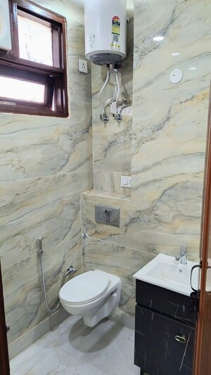 Bathroom in 3 BHK Builder Floor at West Patel Nagar – for Sale