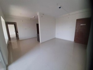 Room in 2 BHK Apartment at Sharada Alliance Paritosh, Balewadi – for Rent