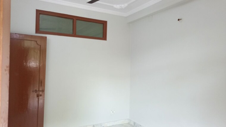 Room, vaishali sector 2 1 Bedroom 550 Sq.Ft. Builder Floor In Vaishali Sector 2 Ghaziabad 10736229