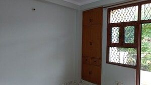 Room in 1 BHK Builder Floor at Vaishali Sector 2 – for Rent
