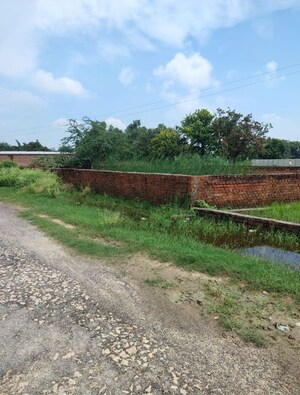  Plot For Sale in Sarojini Nagar Housing Society