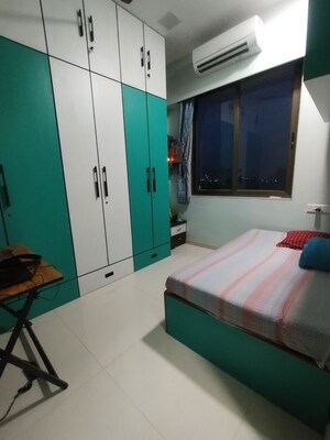 Room in 2 BHK Apartment at Matunga East – for Sale