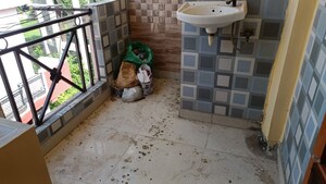 Balcony in 1 BHK Builder Floor at Vaishali Sector 3 – for Rent