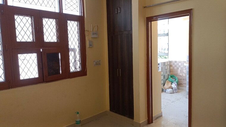 Room, vaishali sector 3 1 Bedroom 540 Sq.Ft. Builder Floor In Vaishali Sector 3 Ghaziabad 10736269