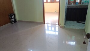Living Room in 1 BHK Builder Floor at Vaishali Sector 3 – for Rent
