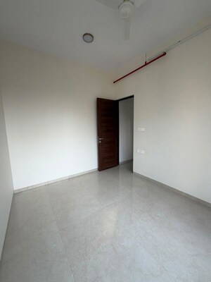 Room in 2 BHK Apartment at Matunga East – for Sale