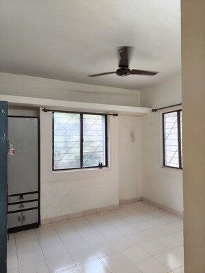 Bedroom in 2 BHK Apartment at Pradhikaran – for Rent