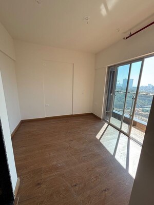 Room in 2 BHK Apartment at Gera Planet Of Joy, Kharadi – for Rent