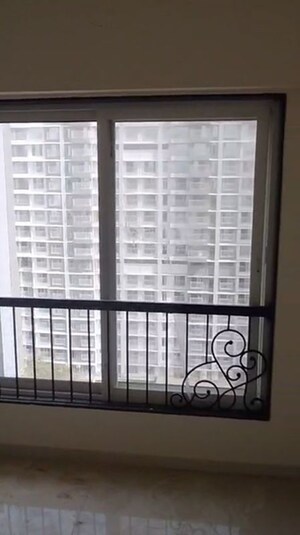 Bedroom in 1 BHK Apartment at Chembur – for Sale