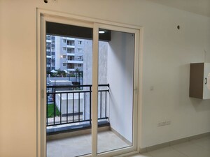 Room in 2 BHK Apartment at Puravankara Purva Zenium, Hosahalli – for Rent