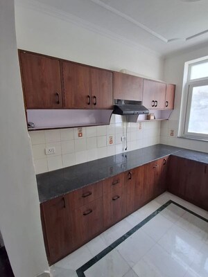 Kitchen in 3 BHK Builder Floor at Uppal Southend, Sector 49 – for Rent