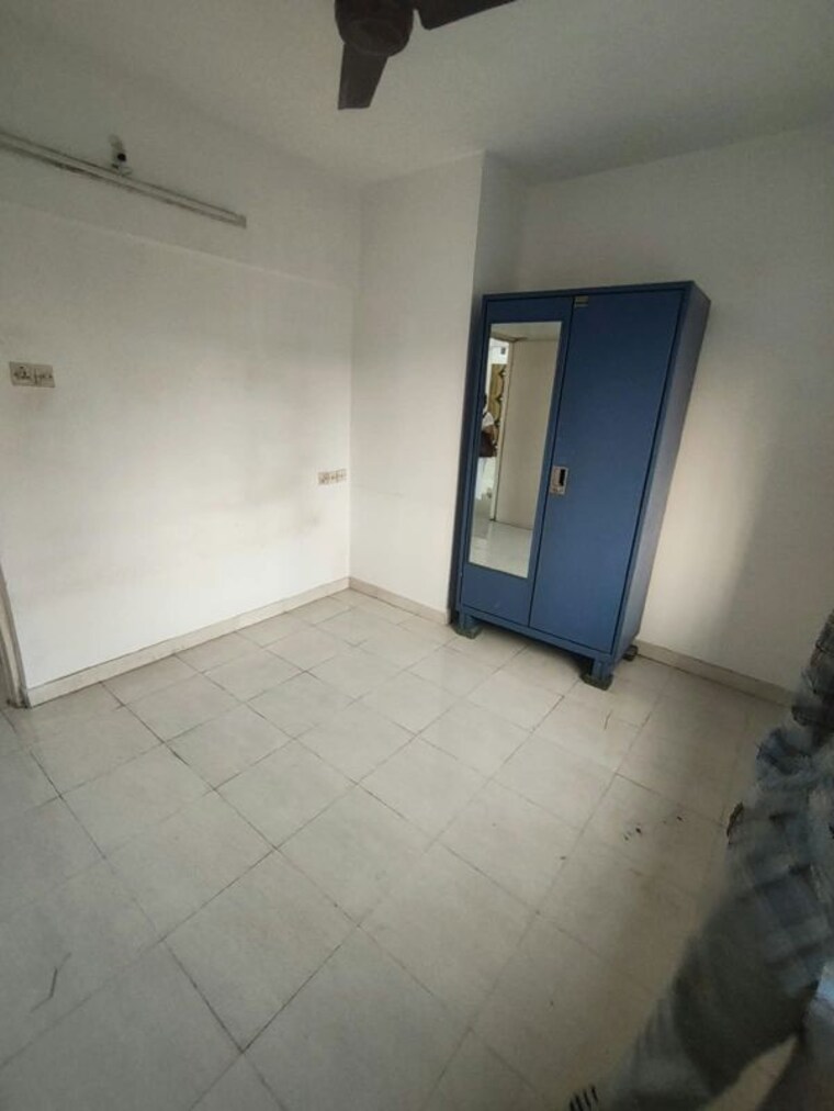 Room, happy-valley 2 Bedroom 680 Sq.Ft. Apartment In Manpada Thane 10736369