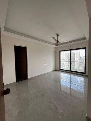 Room in 2 BHK Apartment at Group Satellite Elegance, Goregaon East – for Rent