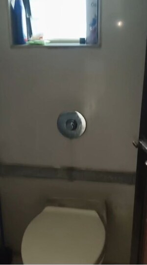 Bathroom in 1 BHK Apartment at Chembur – for Sale