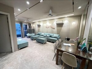 3 BHK Builder Floor For Rent in Sector 52