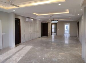Living Room in 4 BHK Apartment at Aradhya Homes, Sector 67a – for Rent