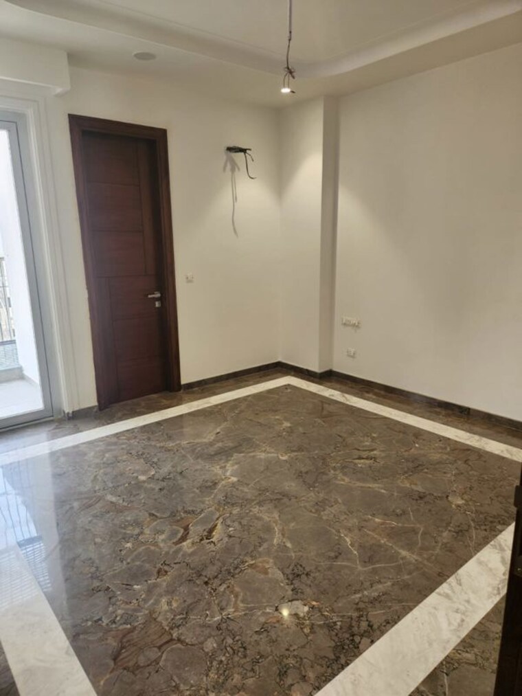 Room, dlf phase iv 2 Bedroom 1200 Sq.Ft. Builder Floor In Dlf Phase iv Gurgaon 10736423