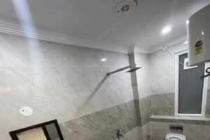 Bathroom in 2 BHK Apartment at Ardee Mall, Sector 52 – for Rent