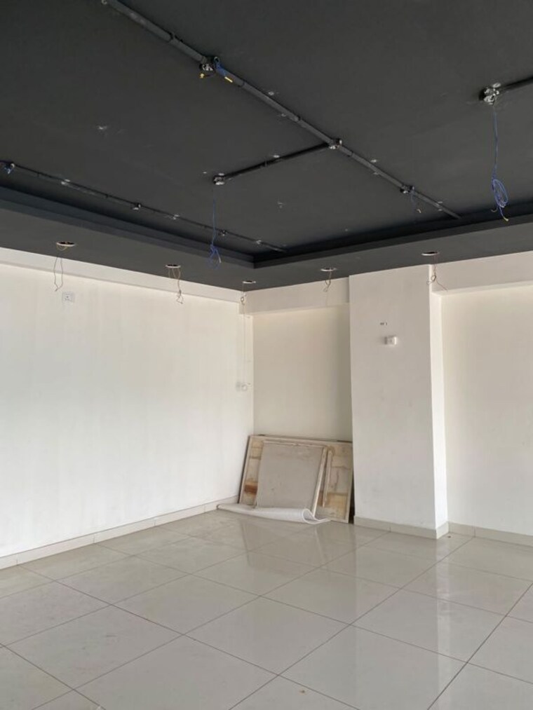 Room, gachibowli Commercial Office Space 1000 Sq.Ft. In Gachibowli Hyderabad 10736420