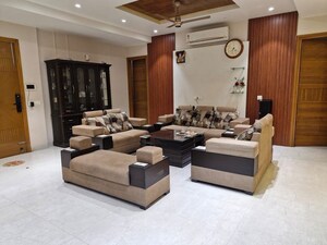 Living Room in 4 BHK Builder Floor at Sector 12 Panchkula – for Rent