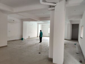 Room in  Office Space at Malsi – for Rent