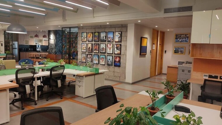 Team Area, tukoganj Commercial Office Space 1970 Sq.Ft. In Tukoganj Indore 10736119