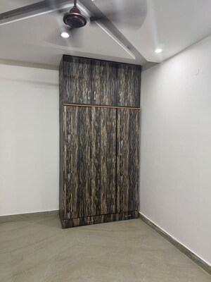 Room in 2 BHK Builder Floor at Subhash Nagar – for Rent