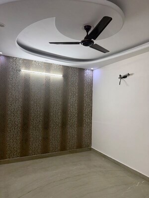 Room in 2 BHK Builder Floor at Subhash Nagar – for Rent