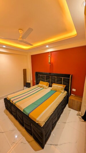 Bedroom in 2 BHK Apartment at Palm Residency Chhatarpur, Chattarpur – for Rent