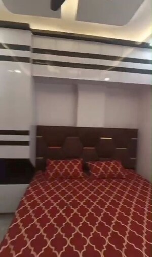 Room in 2 BHK Builder Floor at Om Vihar – for Sale