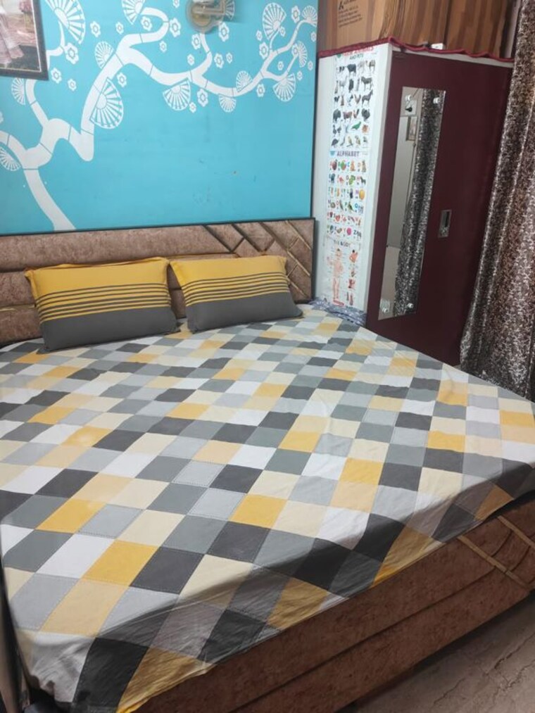 Bedroom, jawahar park 2 Bedroom 70 Sq.Yd. Apartment In Jawahar Park Delhi 10736391