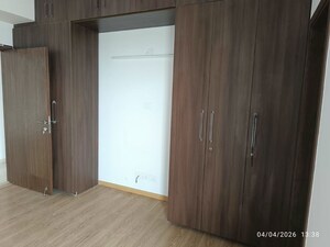 Room in 3 BHK Apartment at M3M Latitude, Sector 65 – for Rent