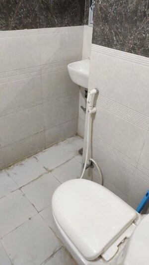 Bathroom in 1 BHK Independent House at Sector 4 – for Rent