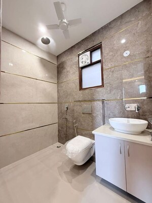 Bathroom in 4 BHK Builder Floor at Vipul World Floors, Sector 48 – for Rent