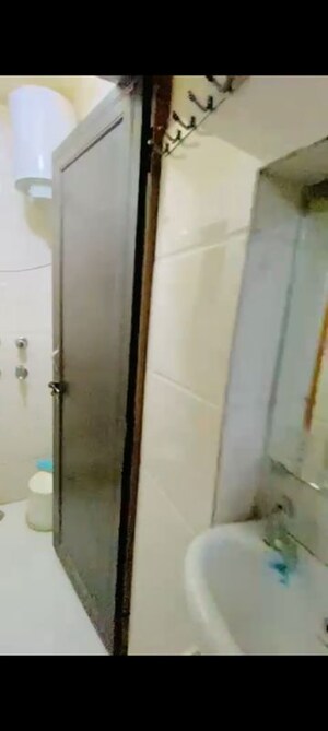 Attached Bathroom in 1 BHK Apartment at Dwarka Sector 16 – for Rent