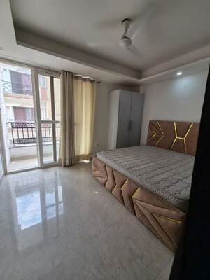 Bedroom in 2 BHK Apartment at Saket – for Rent